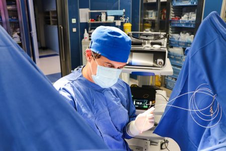 laserska operacija analne fistule dr andrić aleksandar new hospital novi sad